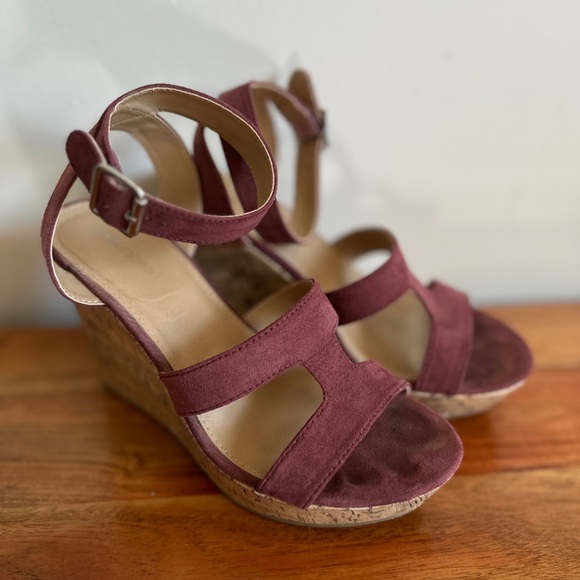 Burgundy Wedge Sandals with Ankle Strap - Picture 1 of 8